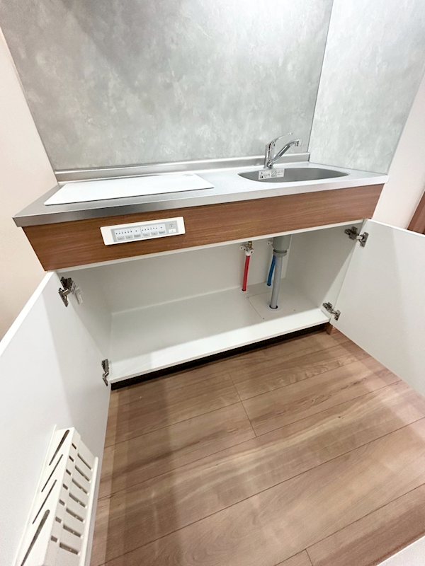 アルバート その他11