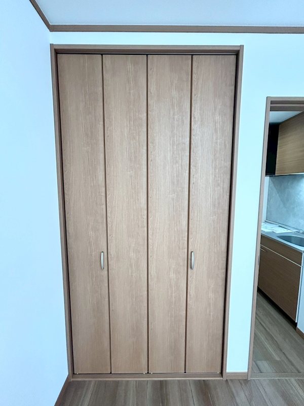 アルバート その他13