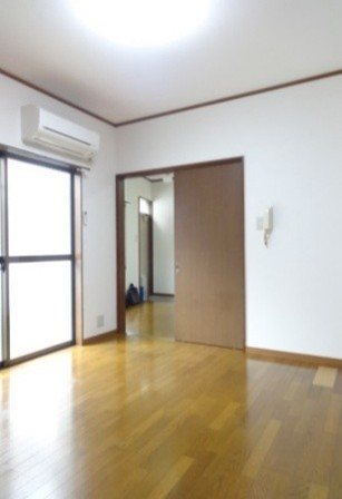 花春ハイツ ベッドルーム