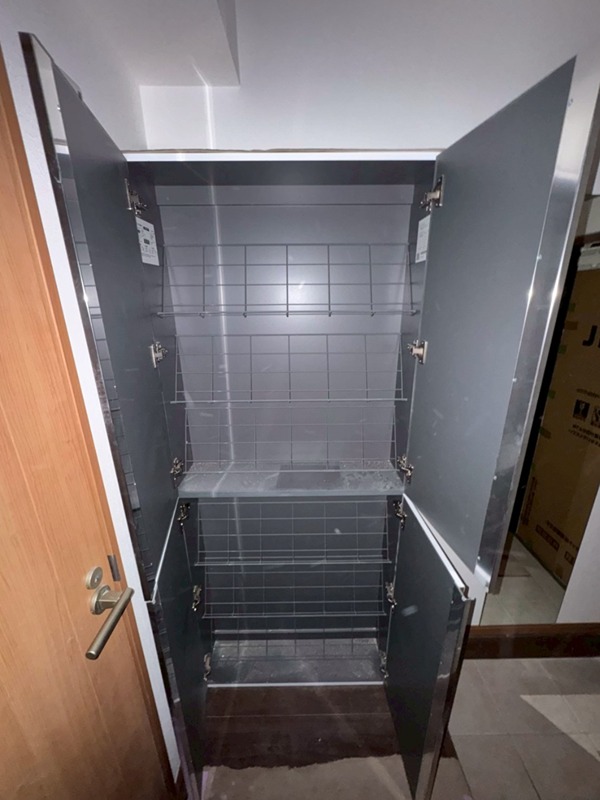 ヴィラ新井宿 玄関