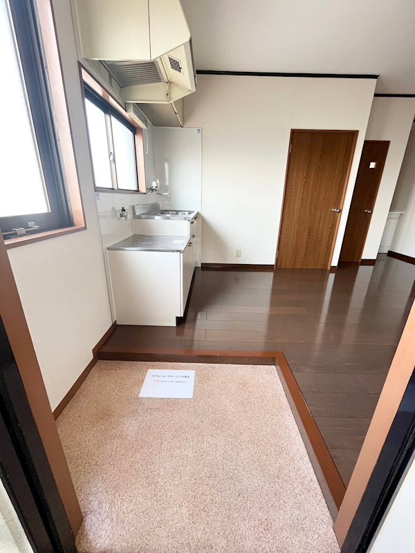 トウセイマンション 玄関