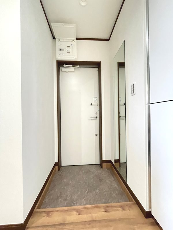 FIORE六町   玄関