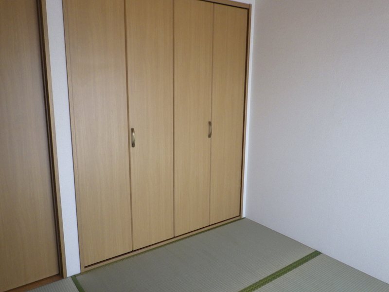 マンション紺利 リビング