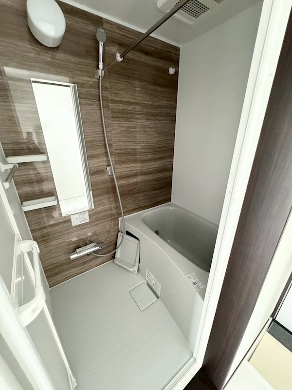 DIX-quatre 風呂画像