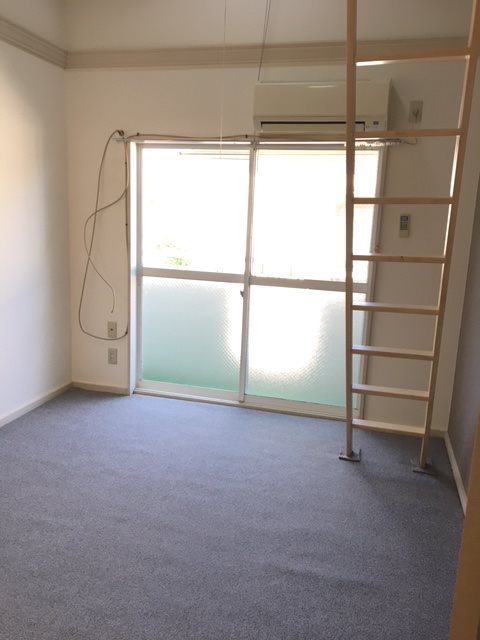 アーバンパレス高砂  ベッドルーム