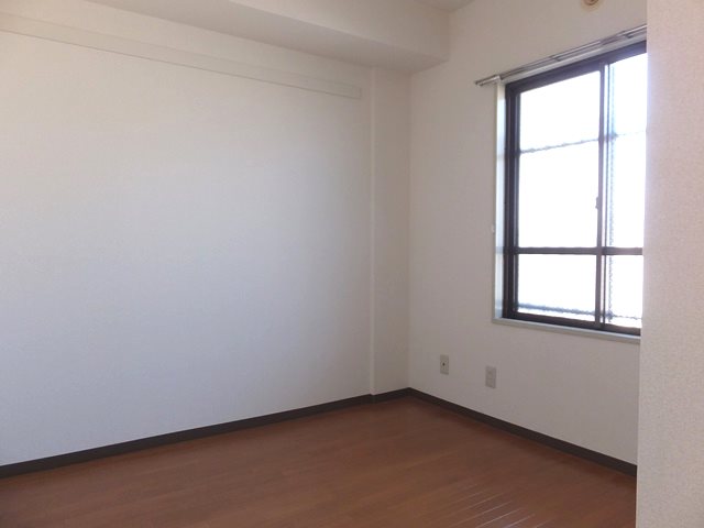 マンション紺利3 ベッドルーム