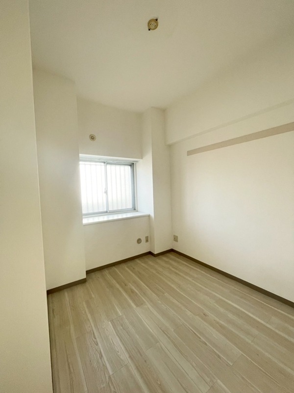 ヴィラコヤス弐番館 リビング