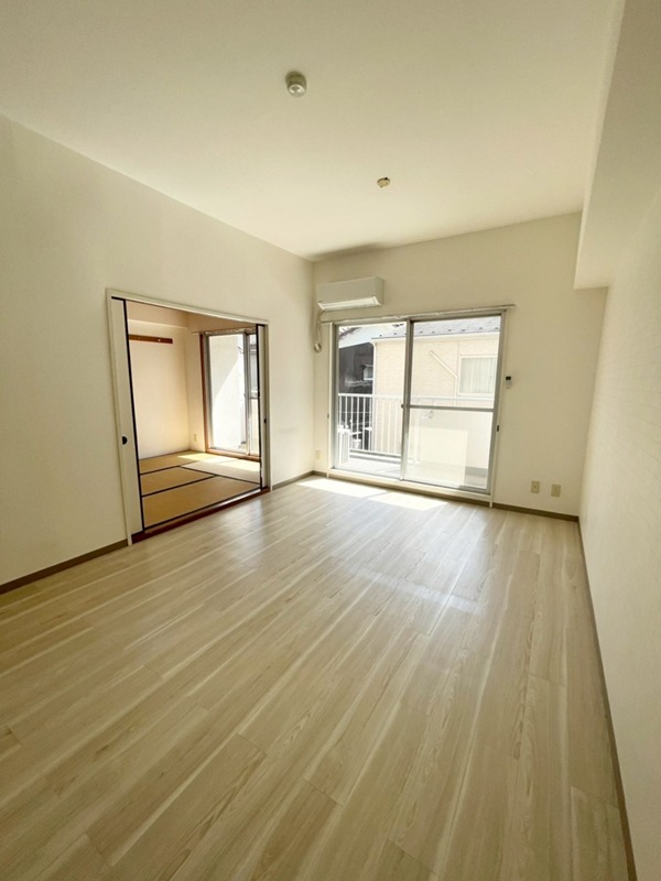 ヴィラコヤス弐番館 ベッドルーム