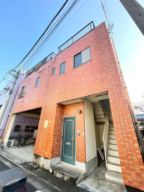 アビ・フラテランツァ 外観