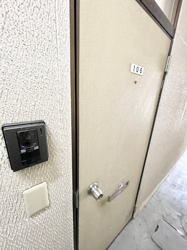 梅島ガーデン 玄関