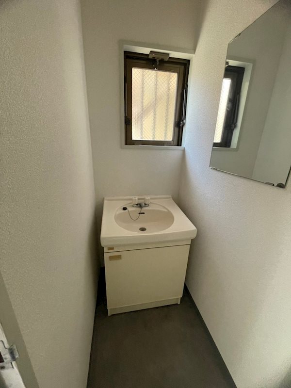 ベルハイム大谷田(店舗) その他外観1