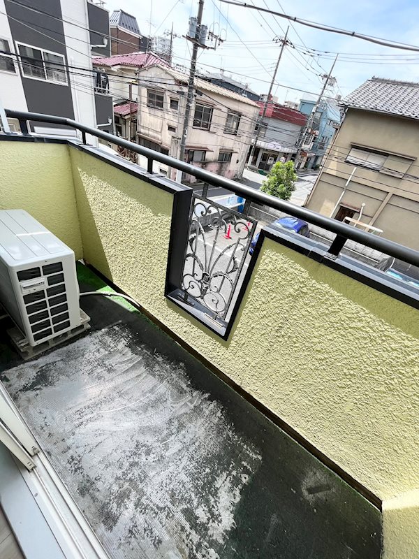 ガーデンウメダ ベランダ