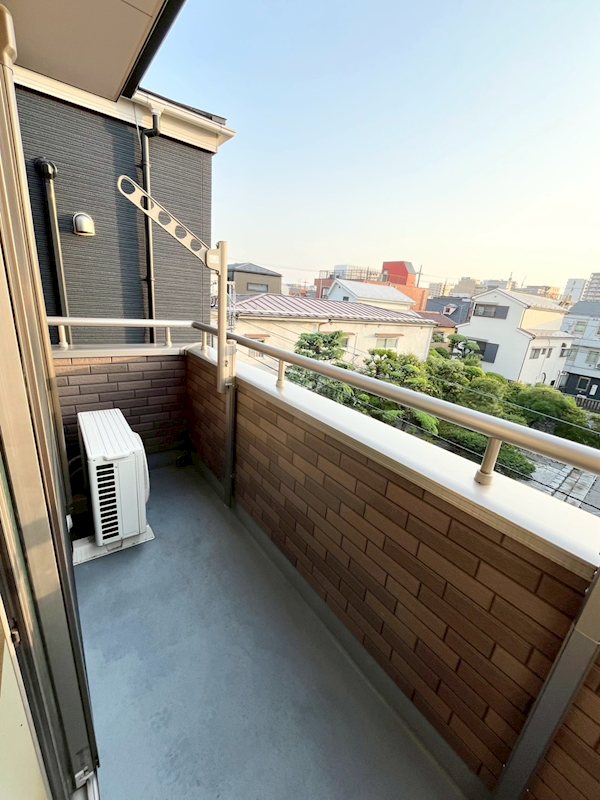 ヴィラ・コンフォールⅡ ベランダ