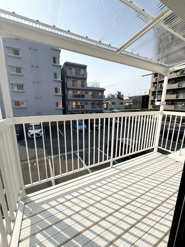 ルヴァン梅田戸建 ベランダ