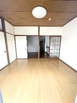 鴨下マンション   リビング