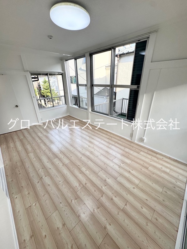 東伊興３丁目貸家 ベッドルーム