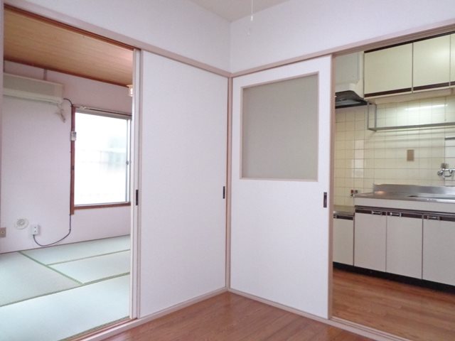 ネット第76ビル リビング