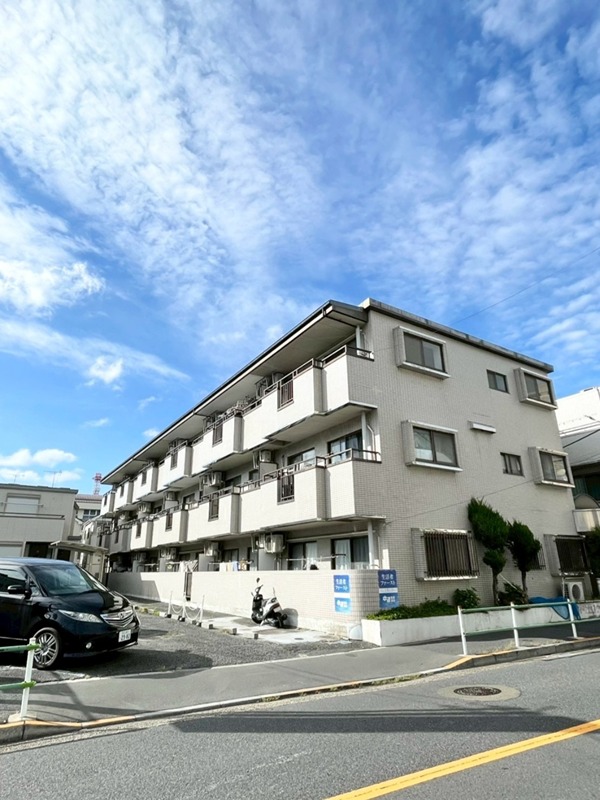 カーサワカバヤシ 外観