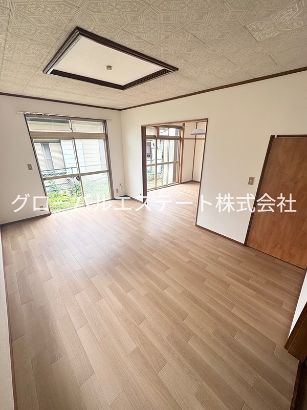 与野本町戸建 リビング