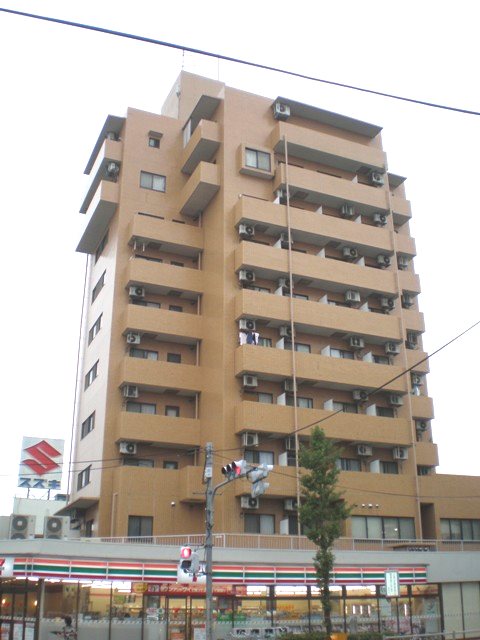 マック梅島コート 外観