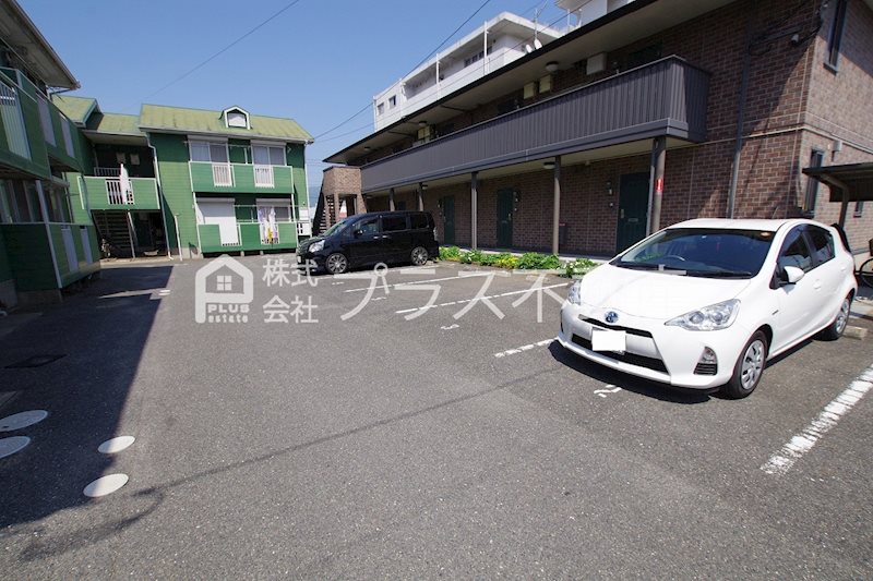 ミモザコート  駐車場