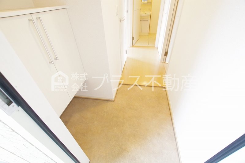 花多来館Ｃ棟 玄関