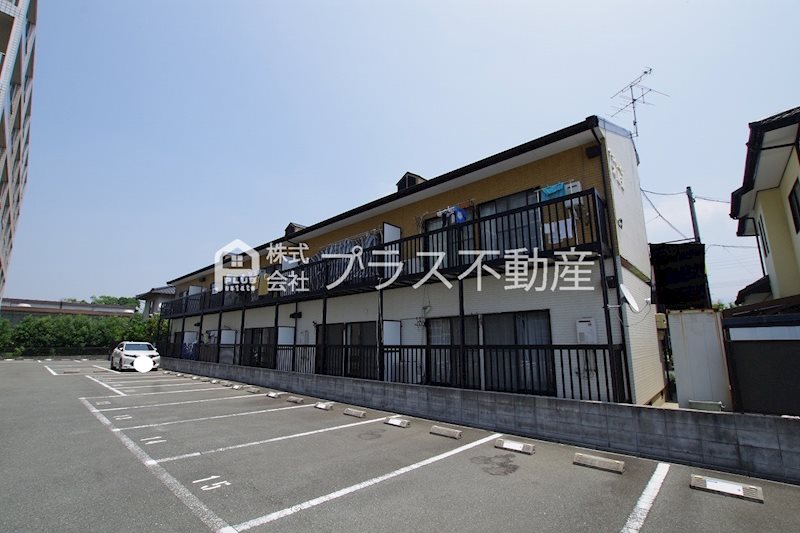 グランドハイツ木屋瀬 外観