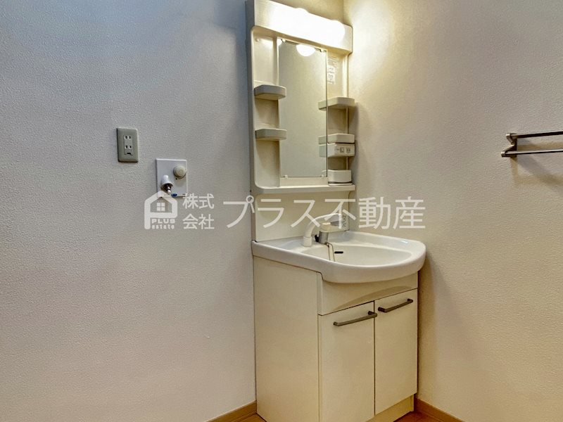 グランドゥール大地 Ａ棟 洗面所