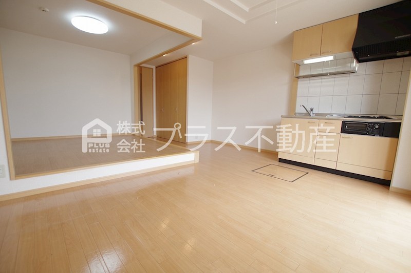 リヴィエール福丸　弐番館 リビング