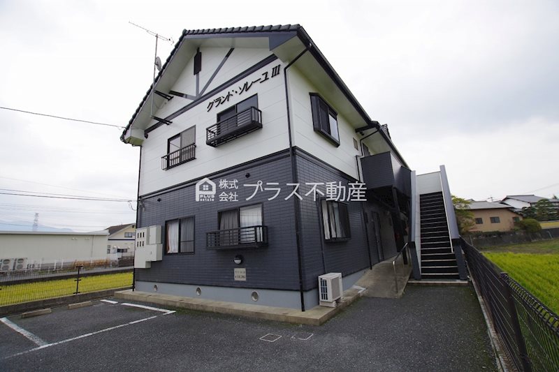 グランドソレーユⅢ 外観