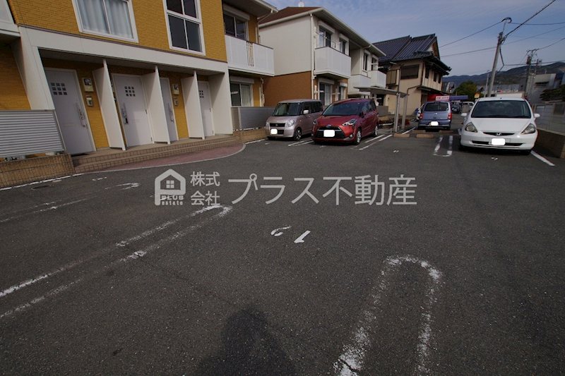 シャーメゾン茶屋の原Ⅰ　Ｂ棟 駐車場