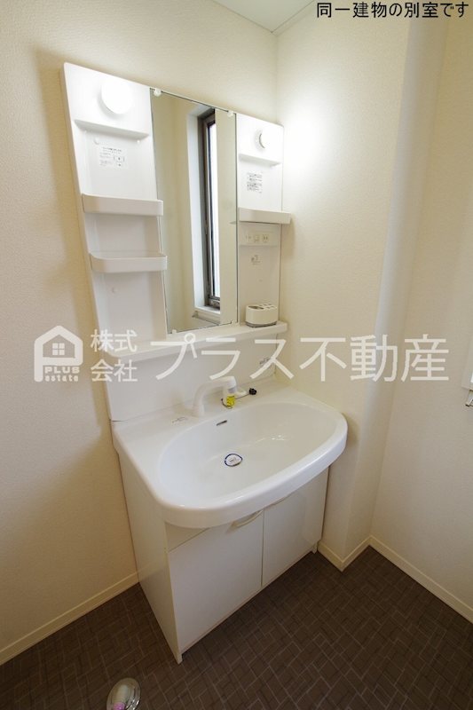 グランシャリオ 洗面所