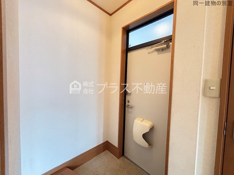 コーポ豊栄2 玄関