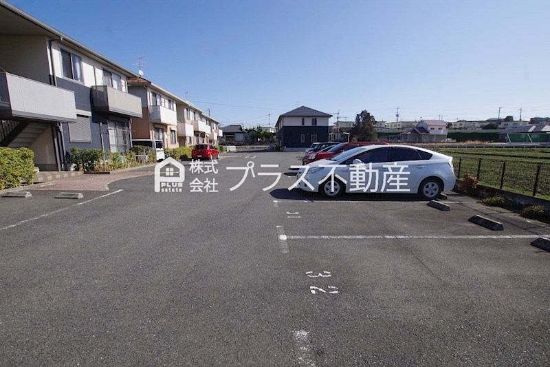エスポワールT・S　B棟 駐車場