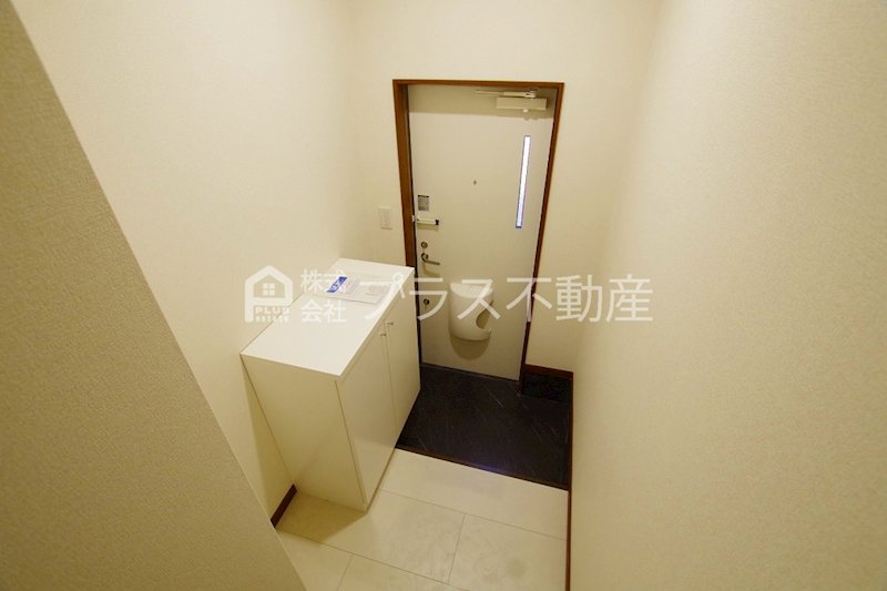 ヴィオーレ直方 玄関