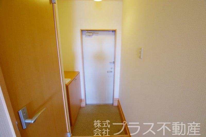 グランドハイツ馬場山緑 玄関