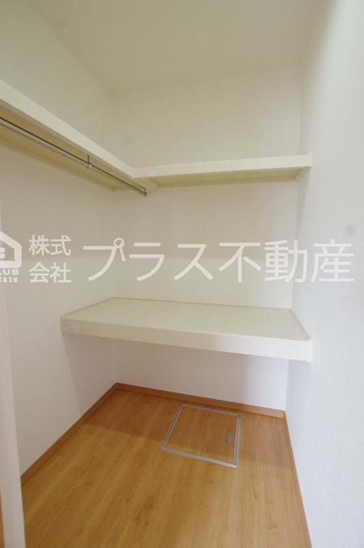 Prevoyance直方駅前 収納