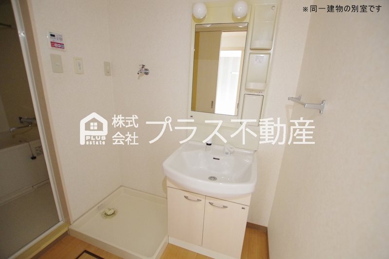 コンフォルテーヴォレⅡ 洗面所