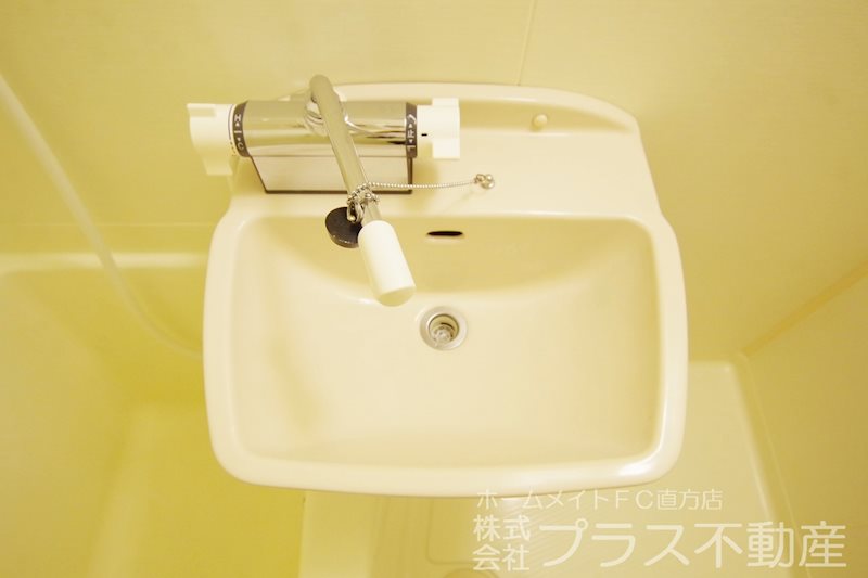 レオパレスヴェルデ 洗面所