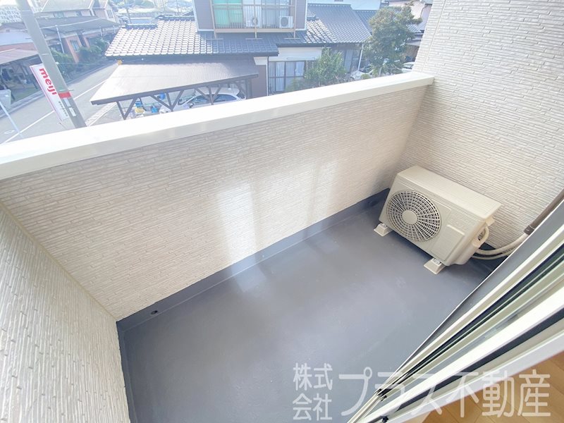プレザントA ベランダ