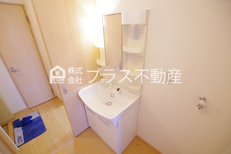 ヴィサージュ本城Ｃ棟 洗面所