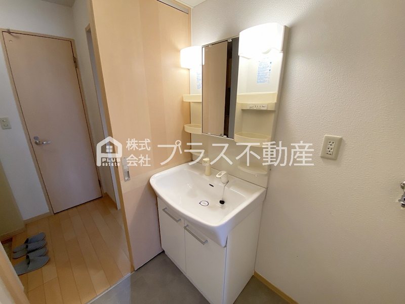 ヴィサージュ本城Ｃ棟 洗面所