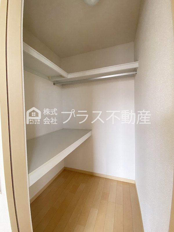 ヴィサージュ本城Ｃ棟 収納