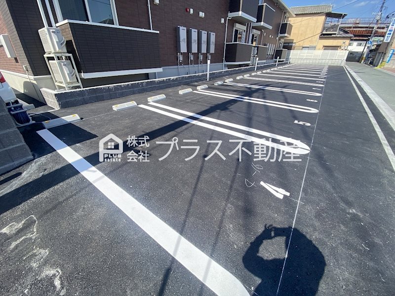 プレステージⅢ 駐車場