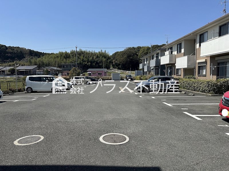 エスポワールT・S　B棟 駐車場