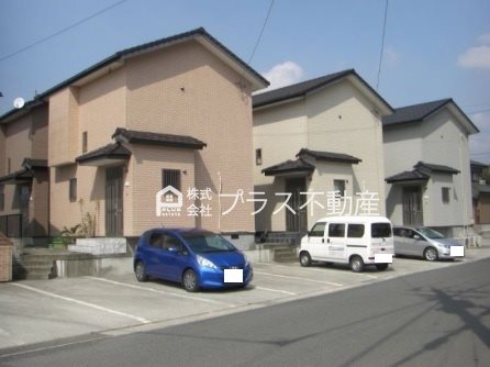 山春貸家  外観