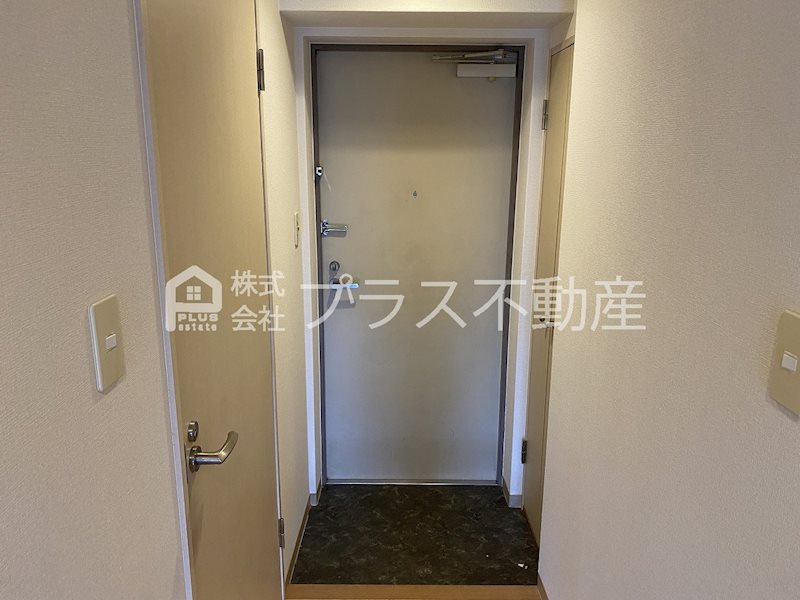 ピークマンションⅡ 玄関