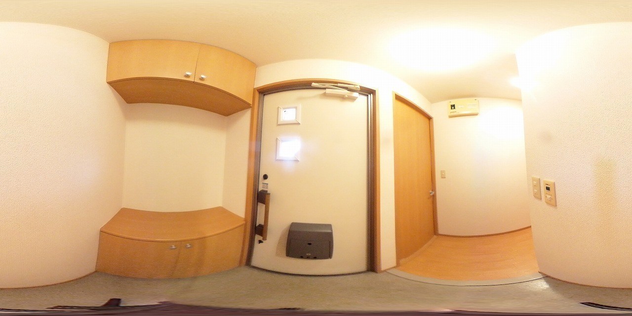 オラクルハウス　A棟 玄関