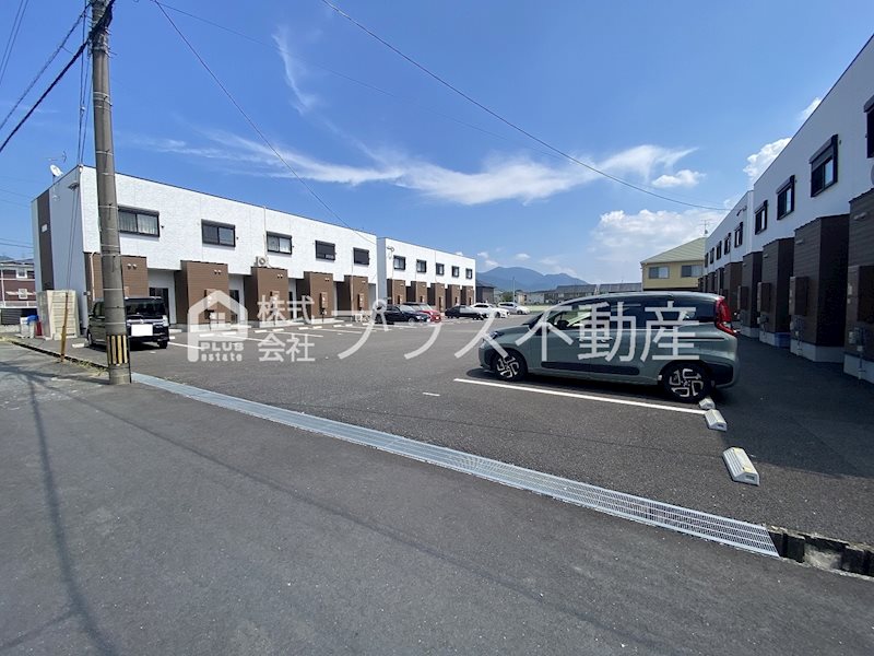 グランスタ馬場山Cコート 駐車場