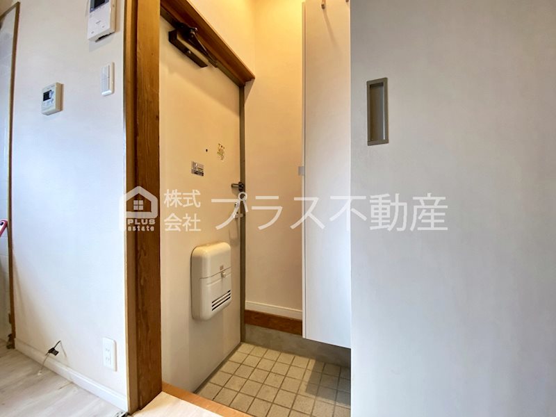 エルパセオ 玄関